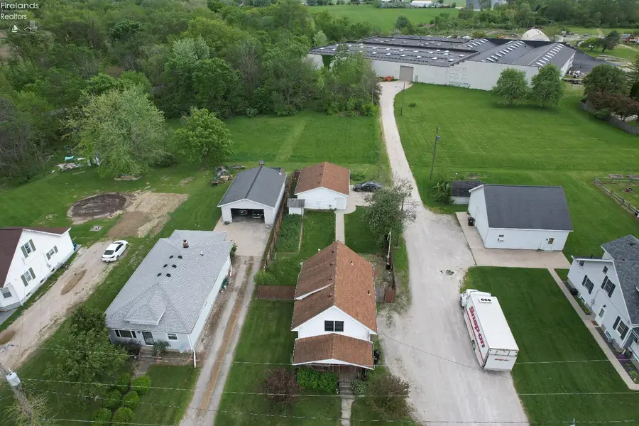 6927 N Wildacre Road, Curtice, OH 43412 - #2