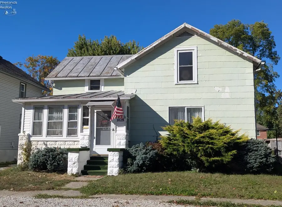 1028 June Street, Fremont, OH 43420 - Image #2