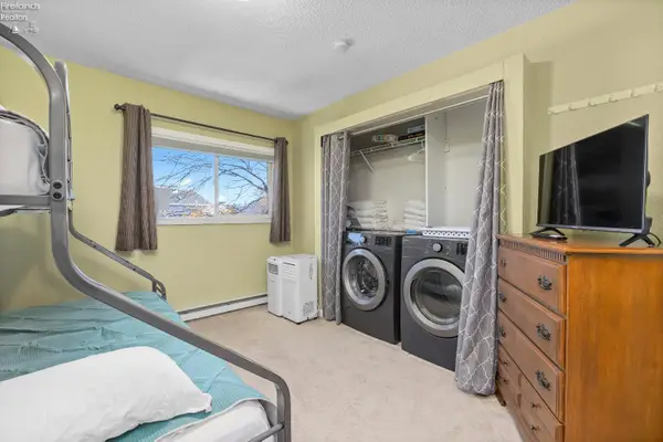 6504 N Harris Harbor Drive, Oak Harbor, OH 43449