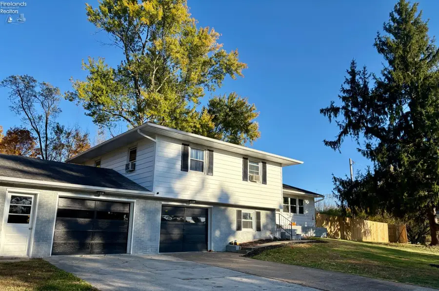 35 N Township Road 207, Tiffin, OH 44883 - Image #2