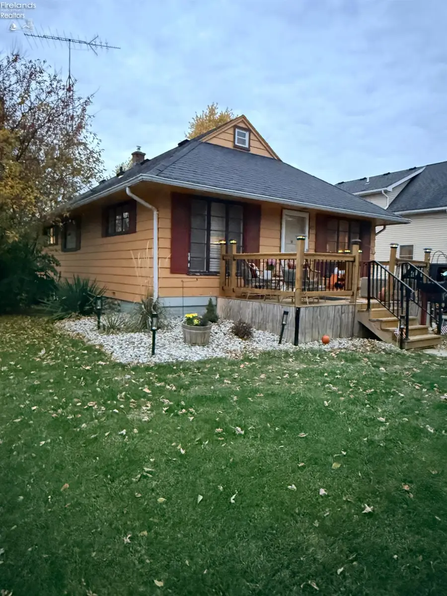 429 W 5th, Perrysburg, OH 43551 - Image #2