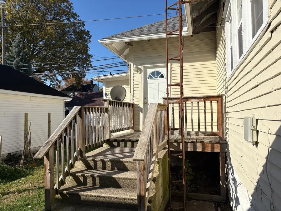 11 W Tiffin Street, Willard, OH 44890 - Image #3