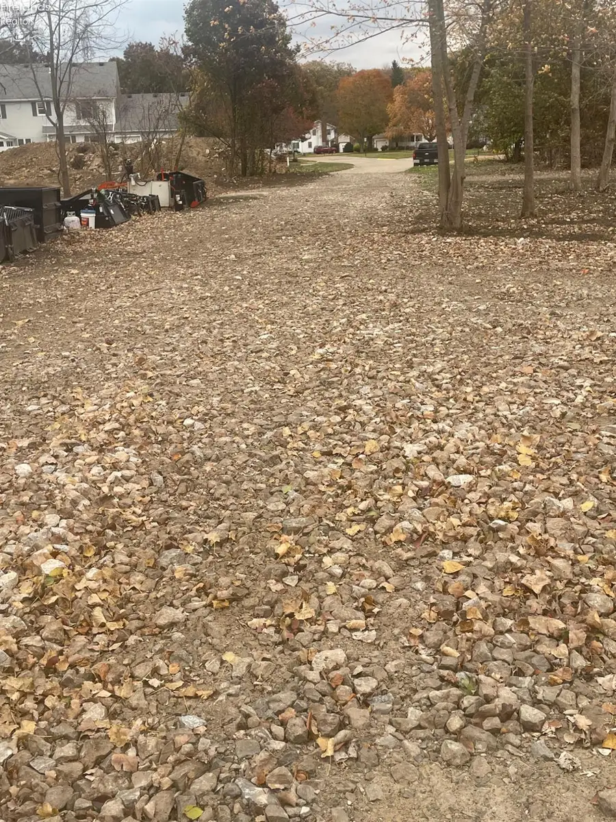 676 Salem Drive, Huron, OH 44839 - Image #3