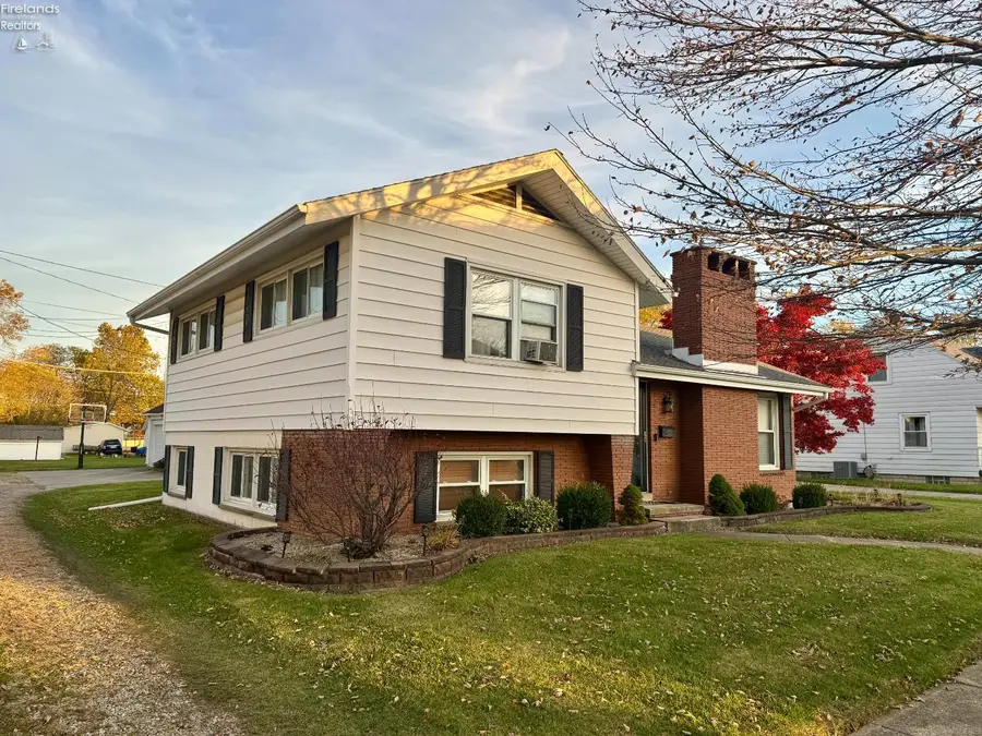 1111 Arlington Street, Fremont, OH 43420 - Image #3