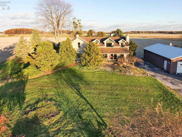 960 N Atwater Road, Oak Harbor, OH 43449