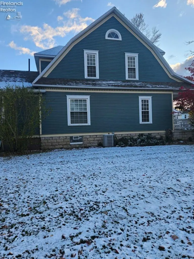 632 Castalia Street, Bellevue, OH 44811 - Image #2