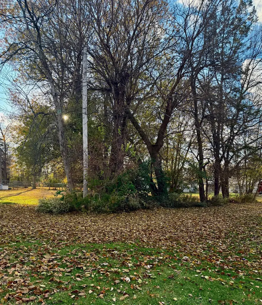 805 Harmon Street, Fremont, OH 43420 - Image #2