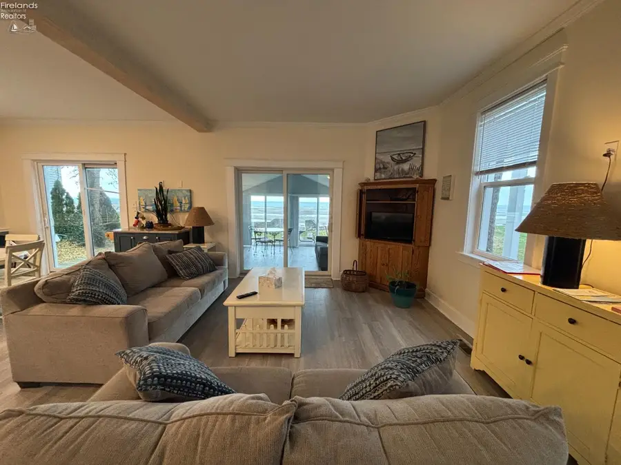 2323 E Sand Road, Port Clinton, OH 43452 - Image #2