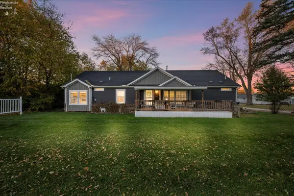 9213 Northshore Boulevard, Marblehead, OH 43440