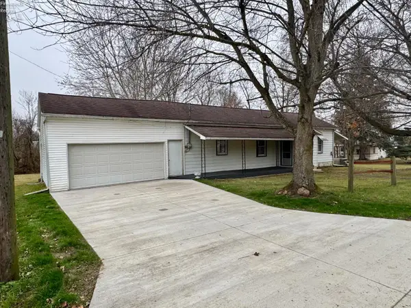 22 E Fir St, New London, OH 44851