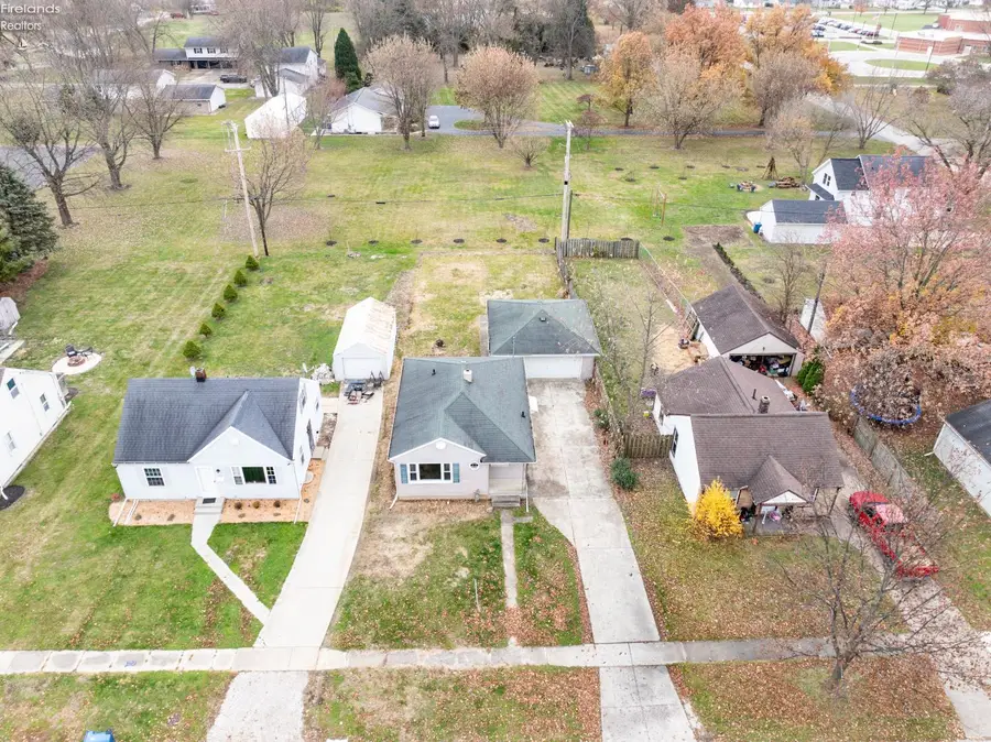 615 Gibson Street, Fremont, OH 43420 - Image #2