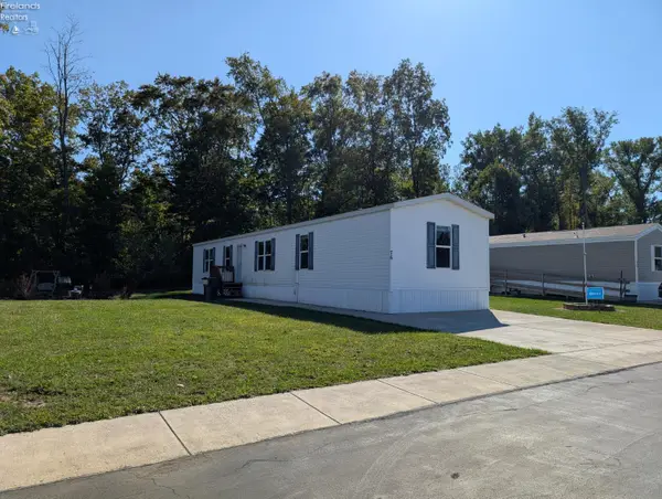 220 Maple Lane #76, Green Springs, OH 44836