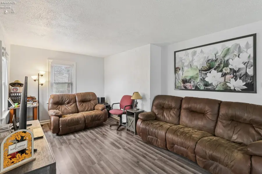 5706 E Cleveland Road, Vermilion, OH 44089 - #3