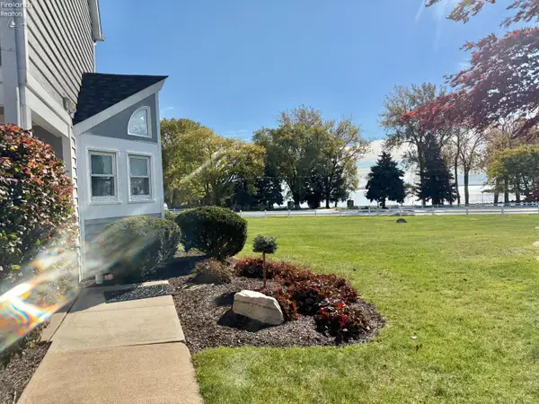 10921 N Bay Point Drive #504, Marblehead, OH 43440