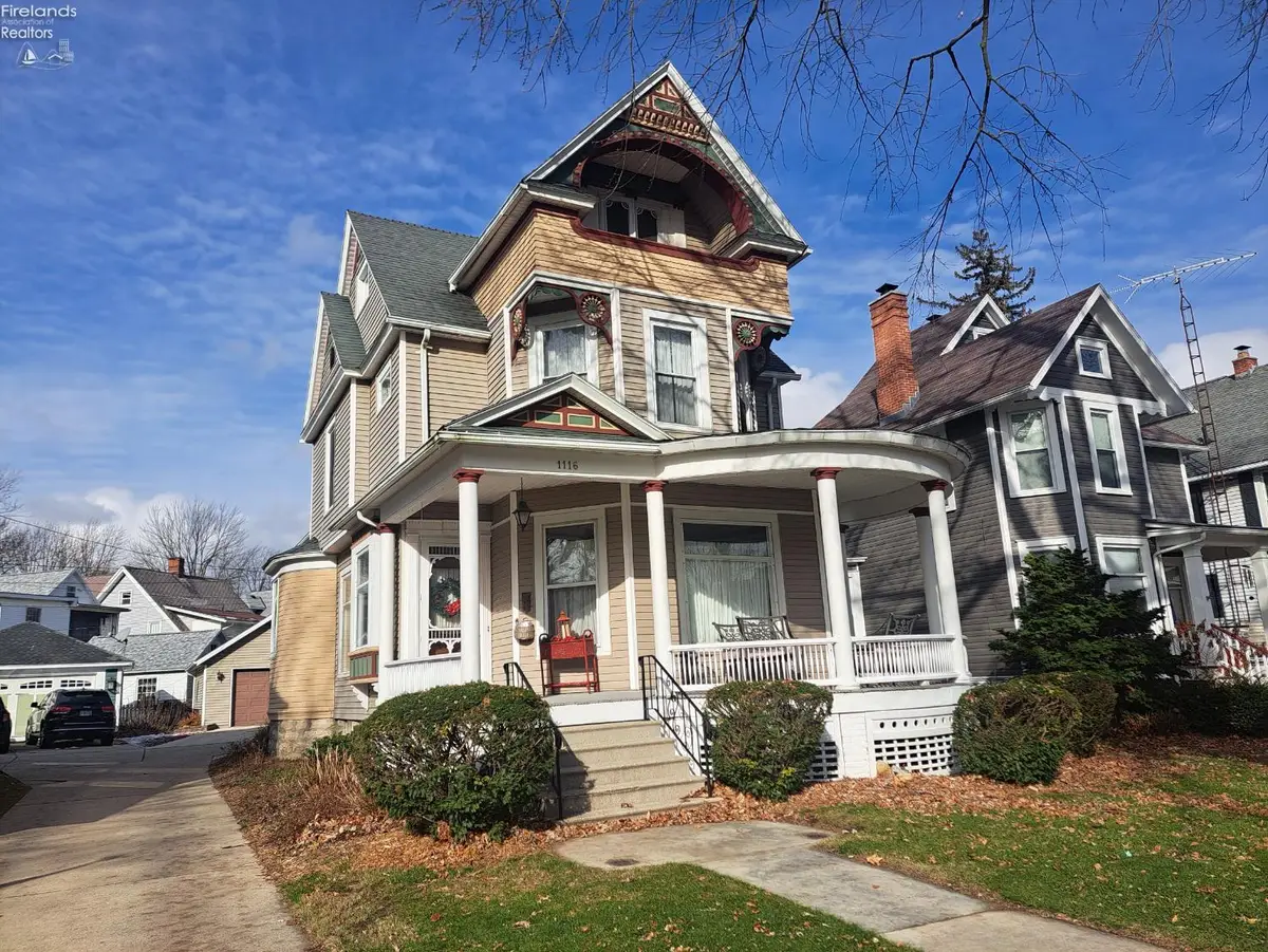 1116 Buckland Avenue, Fremont, OH 43420 - Image #1