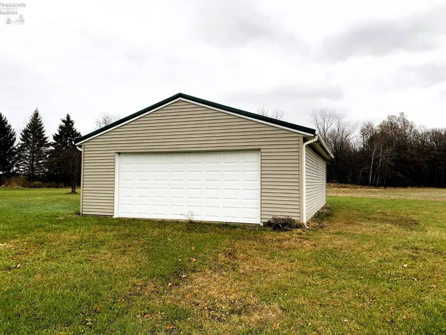 2860 Derussey Road, Collins, OH 44826 - Image #2