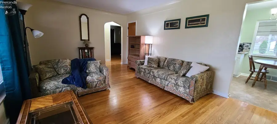 2849 Castleton, Toledo, OH 43613 - Image #3