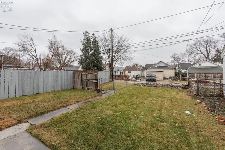 306 Tyler Street, Sandusky, OH 44870 - Image #3