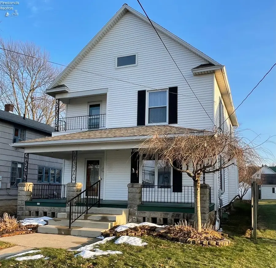 346 W Buckeye Street, Clyde, OH 43410 - Image #2