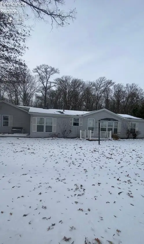 7604 Township Road 79, Thompson, OH 43420 - Image #1