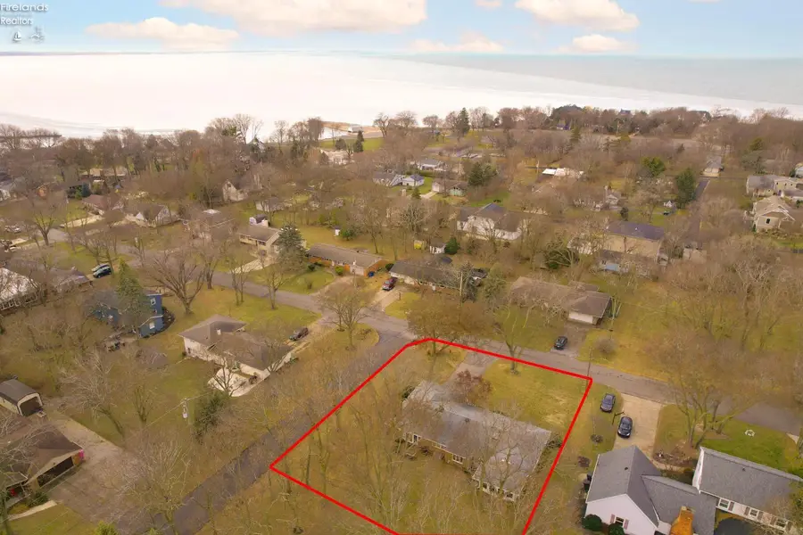 3617 N Karwood Drive, Port Clinton, OH 43452 - Image #2