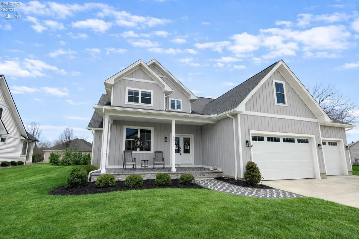 5049 E Blue Teal Drive, Port Clinton, OH 43452 - Image #1