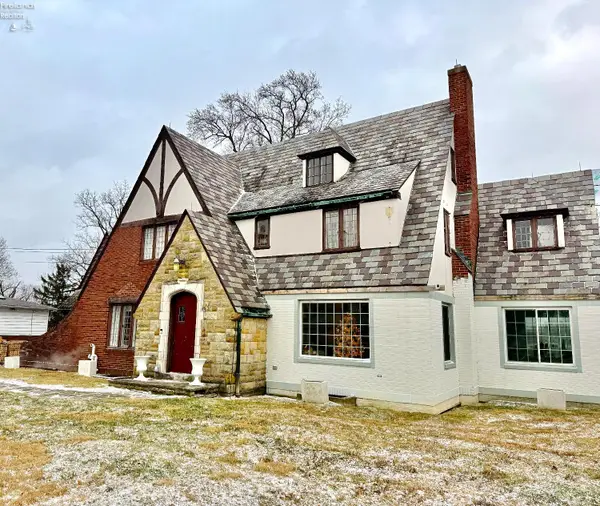 1831 Port Clinton Road, Fremont, OH 43420