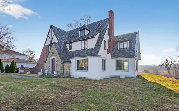 1831 Port Clinton Road, Fremont, OH 43420