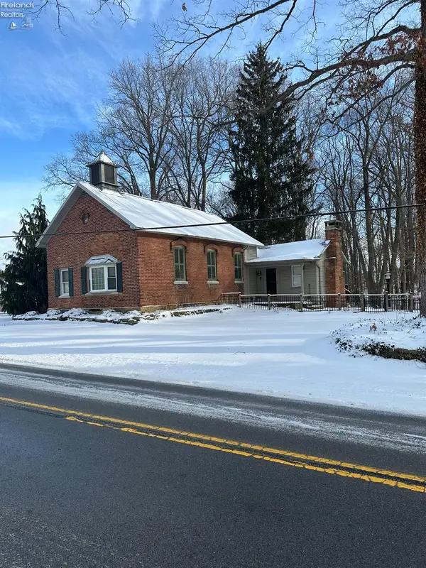 24 Old State Road, Milan, OH 44846