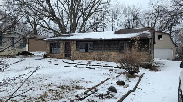 106 N Hidden Beach Road, Marblehead, OH 43440