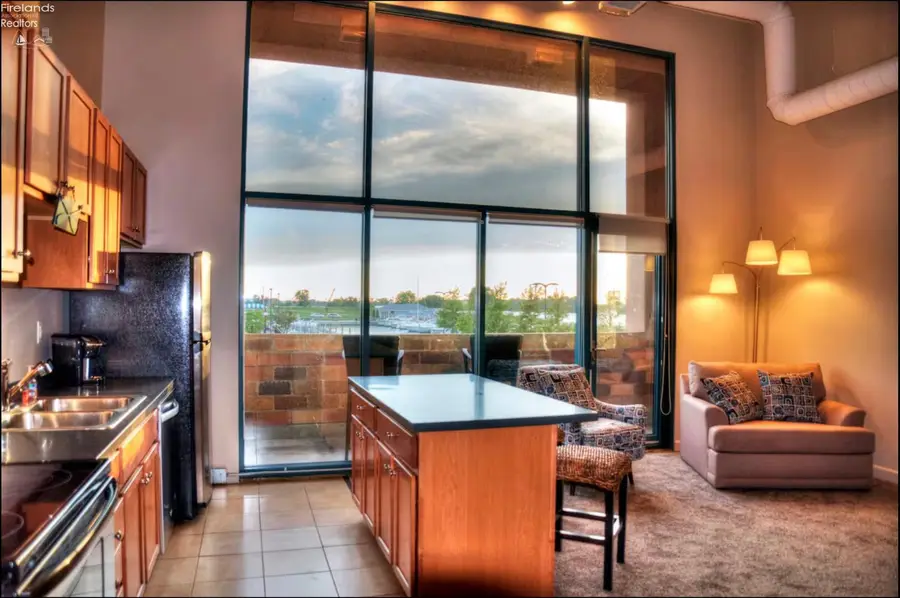 401 W Shoreline Drive #228, Sandusky, OH 44870 - Image #3