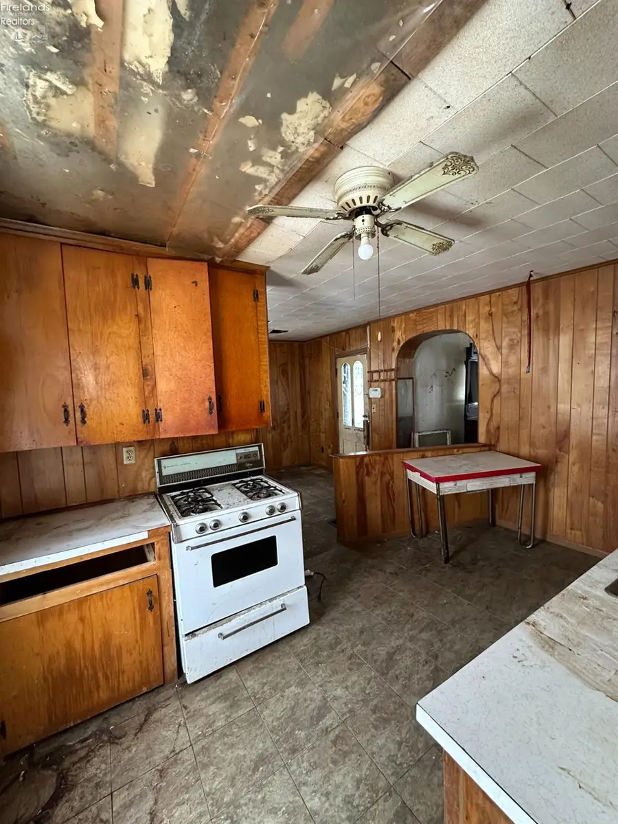 37 Goodsell, Tiffin, OH 44883 - Image #2