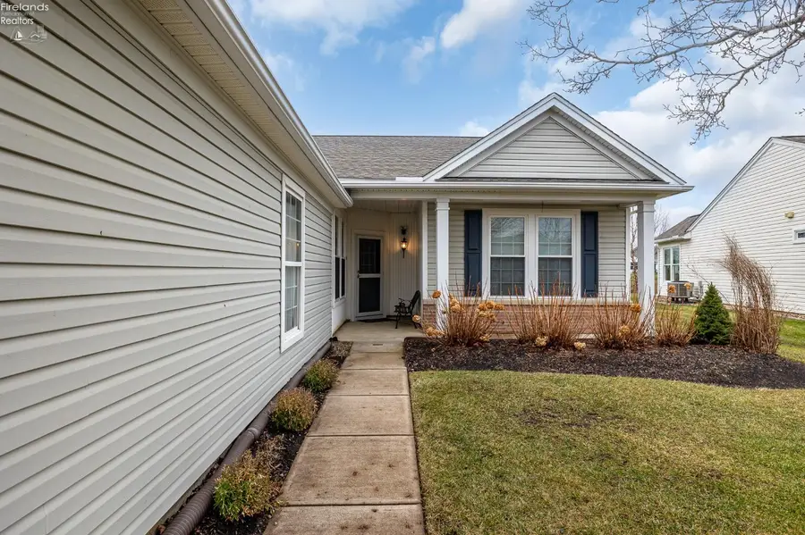 38391 Kingsbury Road, North Ridgeville, OH 44039 - Image #2