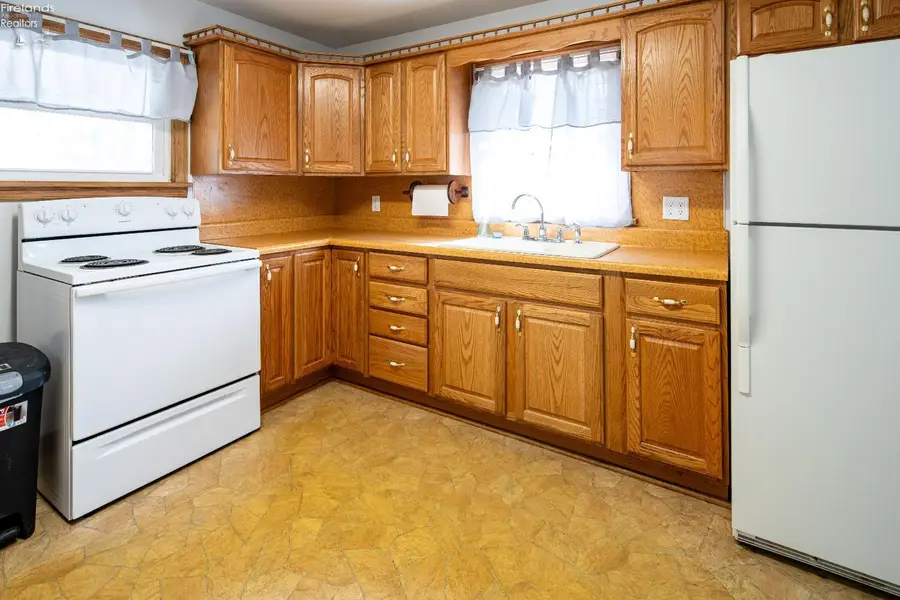 1308 Greendale Avenue, Findlay, OH 45840 - #3