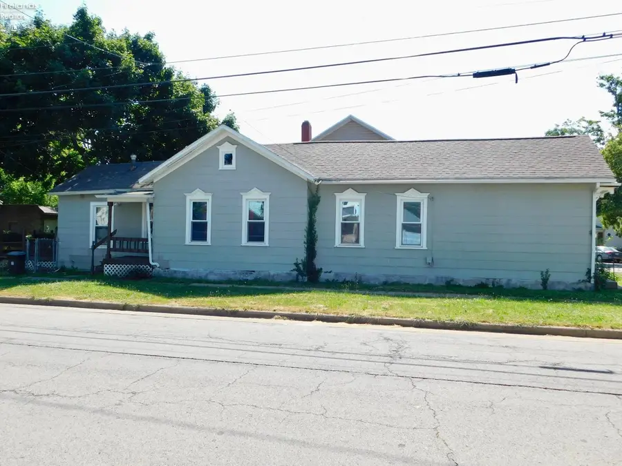 1202 W Monroe Street, Sandusky, OH 44870 - Image #2