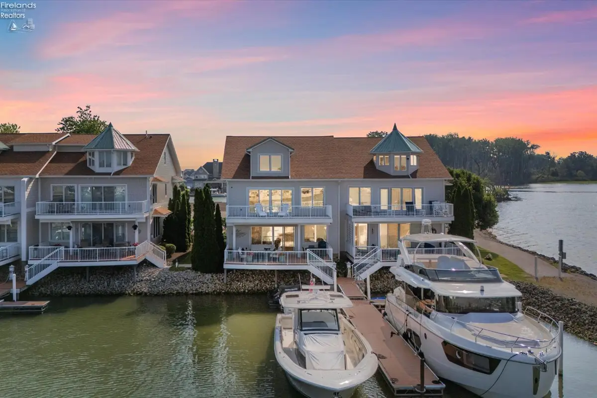 2822 N Noreaster Cove Drive, Port Clinton, OH 43452 - Image #1