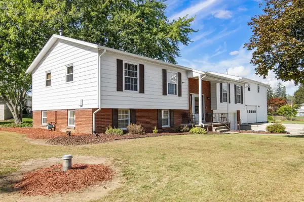 880 Cleveland Avenue, Fremont, OH 43420