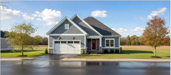 1140 Sheltered Brook, Huron, OH 44839