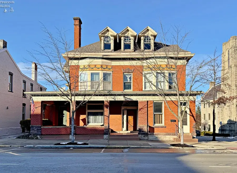 117 E Perry Street, Tiffin, OH 44883 - #2