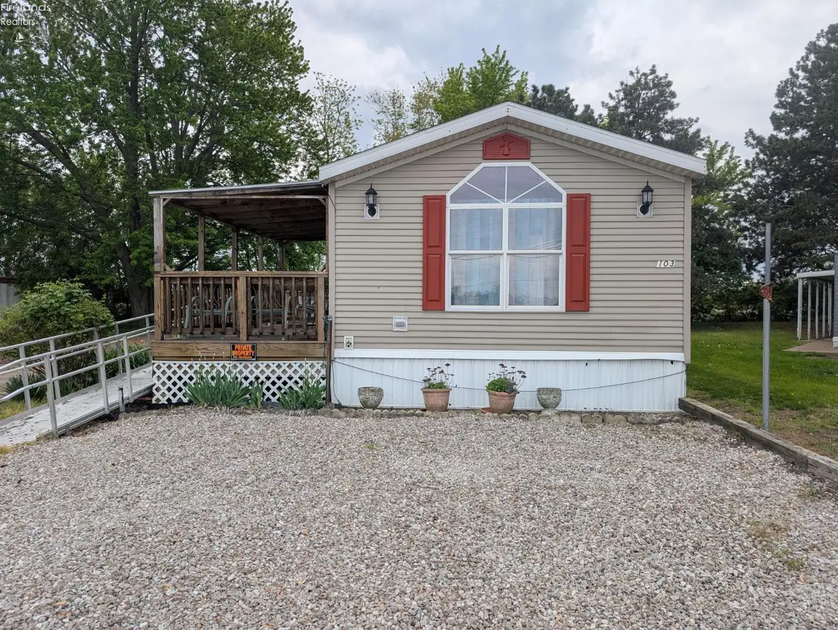 2614 Tiffin Avenue #103, Sandusky, OH 44870 - Image #1