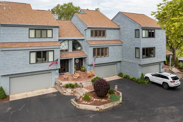 527 Mariner, Huron, OH 44839