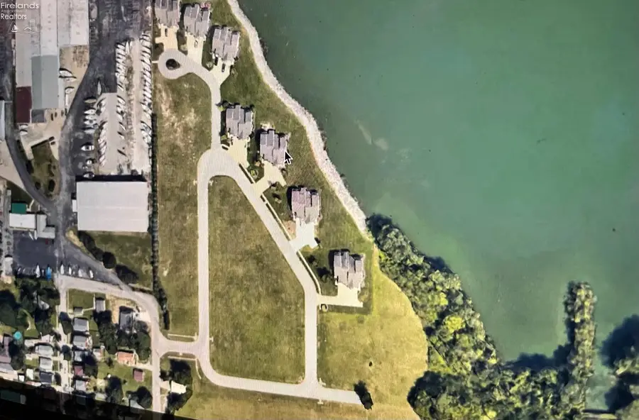 427 Windcrest, Sandusky, OH 44870 - Image #3