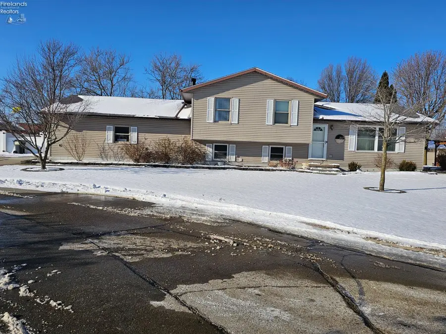 207 Norbert Place, Sandusky, OH 44870 - Image #2