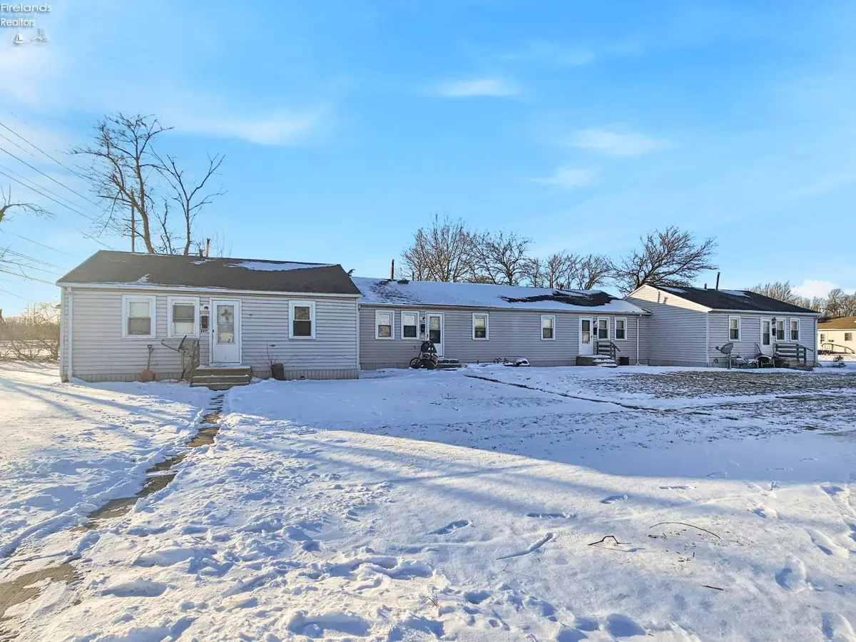 2211 Forest Drive, Sandusky, OH 44870 - Image #1