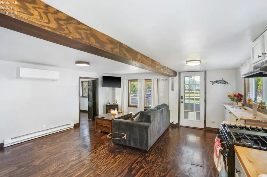 4422 Bayshore Road, Sandusky, OH 44870 - #2