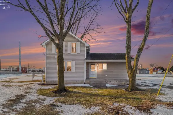 128 East Street, Bellevue, OH 44811