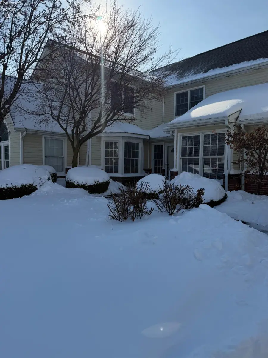 1606 Timber Lake Lane, Sandusky, OH 44870 - Image #2