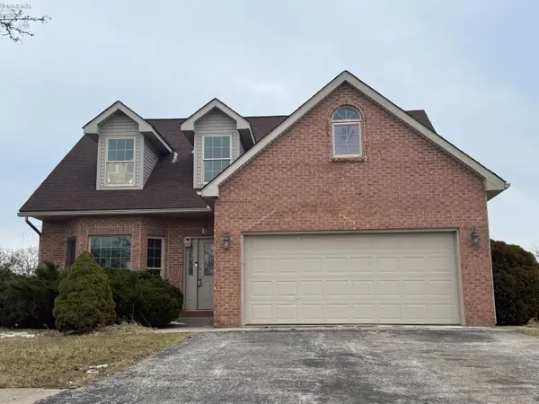 1302 1302 Wedgewood Dr., Fostoria, OH 44830