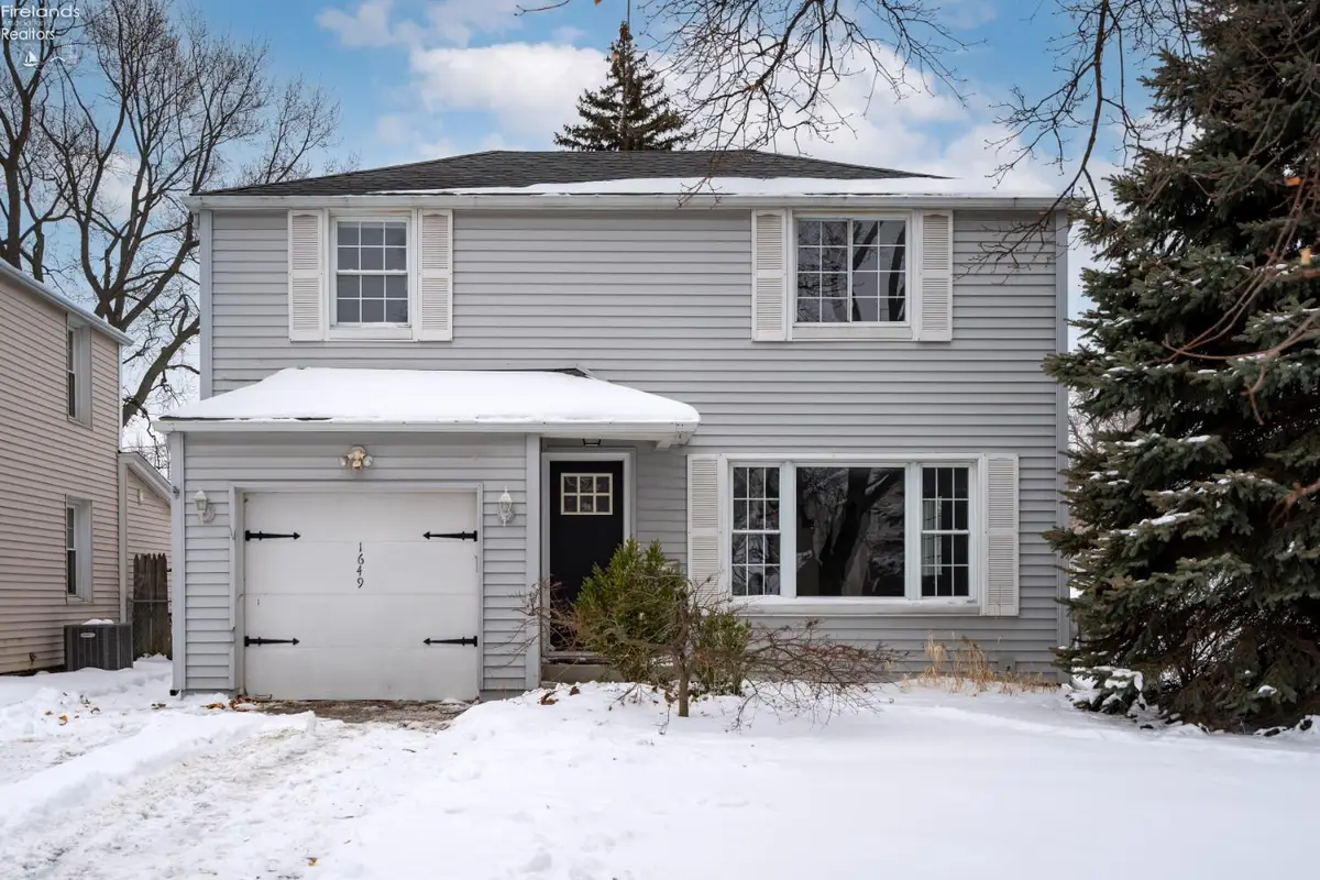 1649 Crestwood Road, Toledo, OH 43612 - Image #1