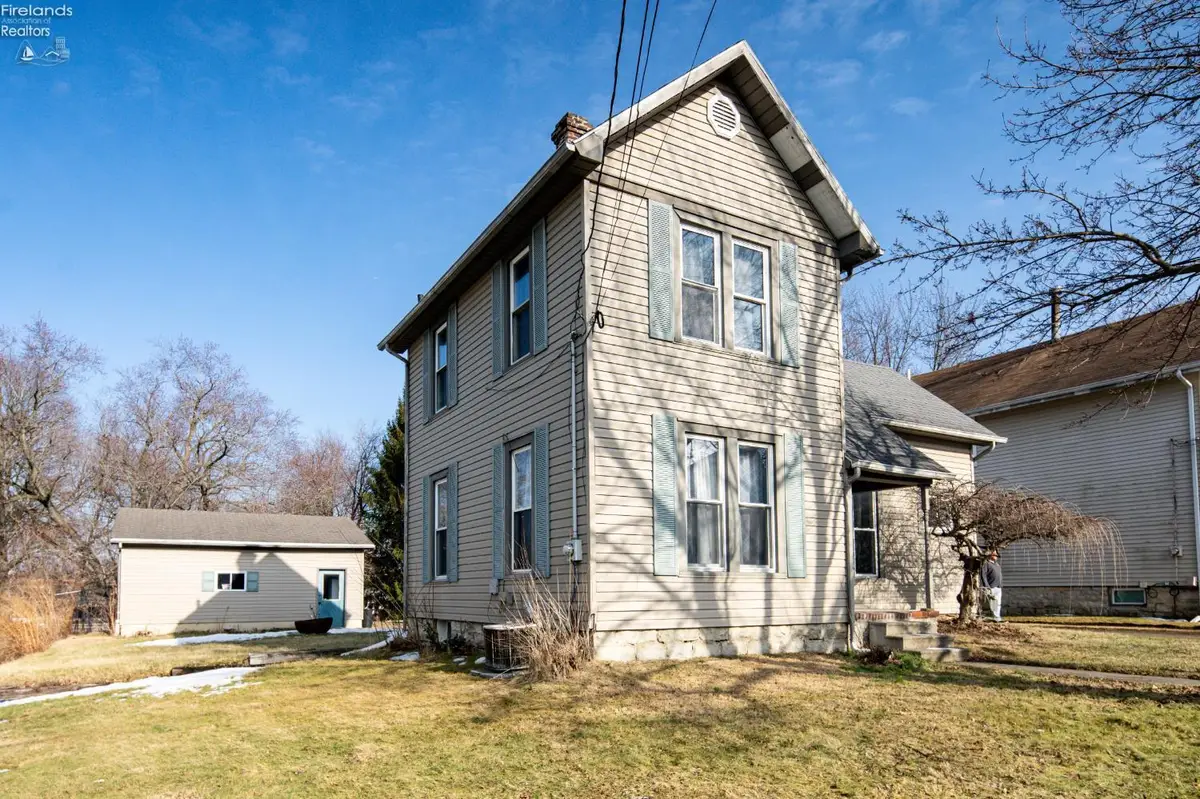 132 Hamilton Street, Bellevue, OH 44811 - #1